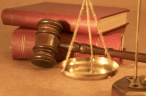 legal-books-gavel-scale